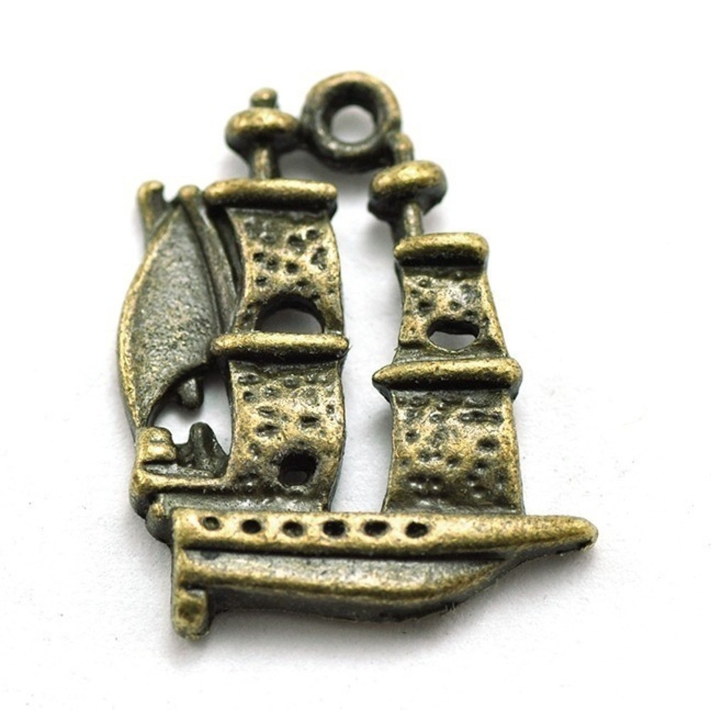 8pcs‎ Pirate Ship Charms sail boat nautical